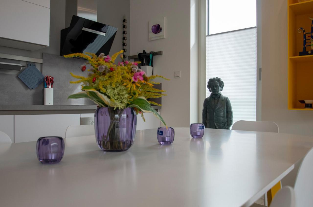 Albert-Inn-Glowe - Barrierefrei & 3 Schlafzimmer & Coworking & Strandkorb-Saisonal & Sauna Im Haus & Fahrraeder 외부 사진