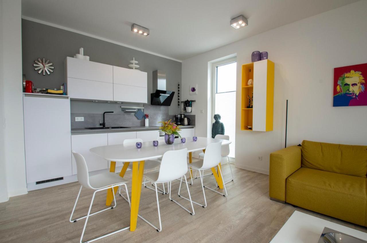 Albert-Inn-Glowe - Barrierefrei & 3 Schlafzimmer & Coworking & Strandkorb-Saisonal & Sauna Im Haus & Fahrraeder 외부 사진